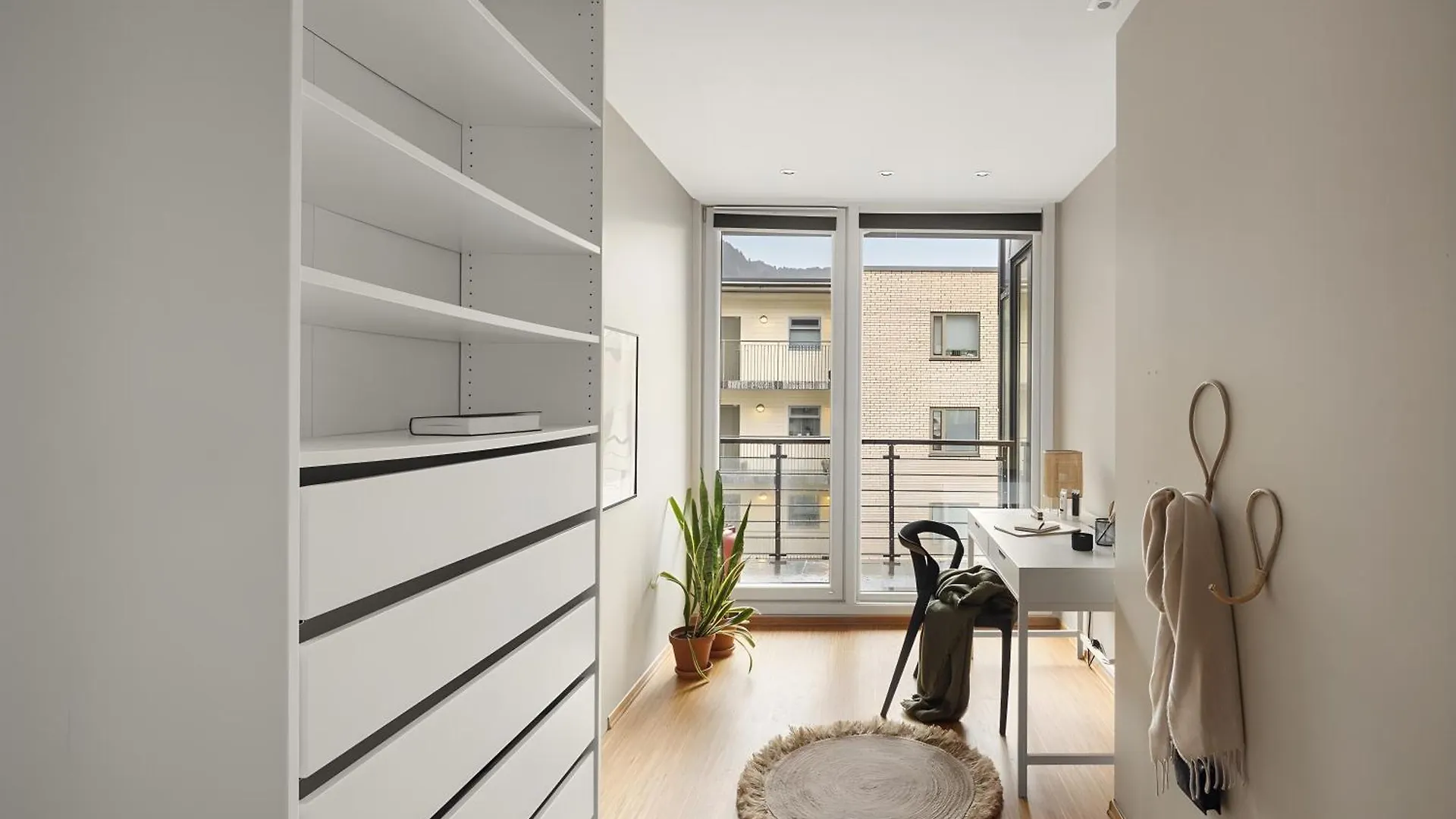 Top-Floor Apartment With Balcony And Sea View Bergen
