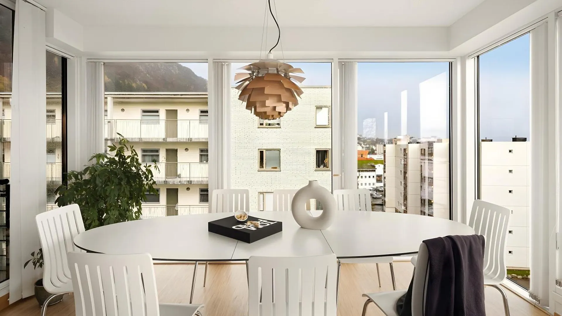 Top-Floor Apartment With Balcony And Sea View Берген 0*,  Норвегия